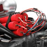 183-pemicu-bom-hilang-kemenko-polhukam-datangi-gudang-pt-adaro