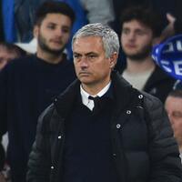 dihajar-chelsea-jose-mourinho-minta-maaf-kepada-fans-manchester-united