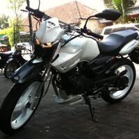 share-serba-serbi-new-tvs-apache-200-4v