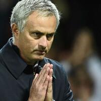 jose-mourinho-minta-maaf-langsung-ke-suporter-manchester-united