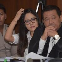 jessica-optimistis-bebas