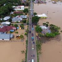 lima-kabupaten-dan-kota-di-gorontalo-terendam-banjir