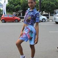 lagi-enak-polisi-datang-janda-jablay-dan-buruh-bangunan-pun-sibuk