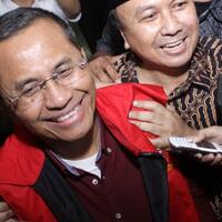 dahlan-iskan-tahanan-kota-penjaminnya-keluarga