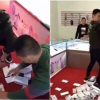 dihina-pemilik-toko-pria-ini-borong-semua-iphone-dan-menghancurkannya