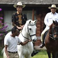mencairkan-suasana-jakarta-lewat-pertemuan-jokowi-prabowo