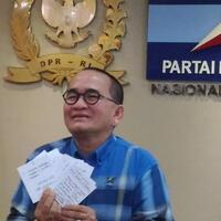 ketika-ruhut-sitompul-mulai-berani-melawan-sby