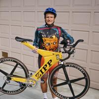 lelang-amal-sepeda-koleksi-robin-williams-mencapai-us-600000