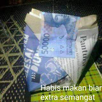 makan-siang-ala-pendemo-di-tengah-pergerakan-massa-ke-istana