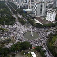 ketika-media-barat-menaksir-jumlah-demonstran-4-november