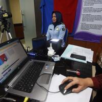 ada-pungli-dalam-pembuatan-e-ktp-di-12-provinsi