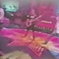 pria-ini-tantang-ahmad-dhani-duel-sampai-mati