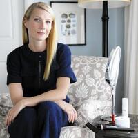 demi-penampilan-6-artis-hollywood-ini-lakukan-ritual-aneh