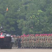 jokowi-terima-kasih-salam-marinir-hauaaah