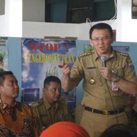 ahok-siap-jadi-tersangka-kasus-dugaan-penistaan-agama