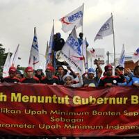 tarik-ulur-upah-minimum-2017