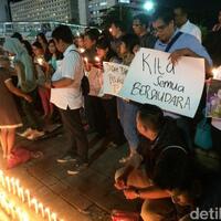 ripintan-aksi-lilin-damai-di-bundaran-hi-untuk-korban-bom-samarinda