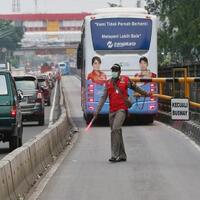transjakarta-beroperasi-normal-saat-aksi-damai-2-desember