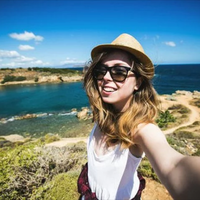 pedagang-nasi-bungkus-ini-punya-sampingan-jual-jasa-wanita-lewat-fb