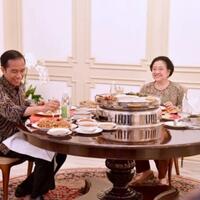 megawati-bawakan-makan-siang-mi-untuk-jokowi