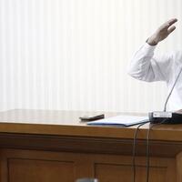 fahri-hamzah-bakal-pasang-badan-jika-ada-yang-mau-gulingkan-jokowi
