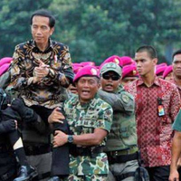 ramai-ramai-pasang-badan-jika-ada-yang-gulingkan-jokowi