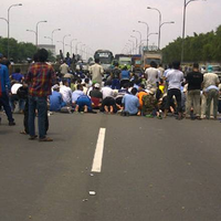 pbnu-salat-jumat-di-jalan-raya-tidak-sah