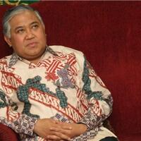 din-syamsuddin-sarankan-agar-peserta-aksi-tak-salat-jumat-di-jalanan