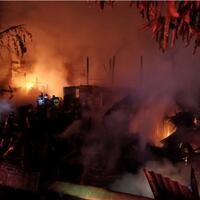 dini-hari-kebakaran-terjadi-di-jatinegara-dan-tambora