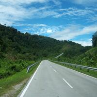 2018-jalan-paralel-perbatasan-ri-malaysia-di-kalbar-tembus-100
