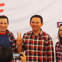 warga-sampai-antre-sumbang-uang-demi-ahok-apa-alasan-mereka