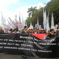 massa-buruh-janji-bubar-pada-sore-hari