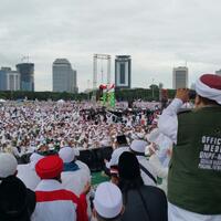 naik-pajero-sporthabib-rizieq-berangkat-menuju-monas