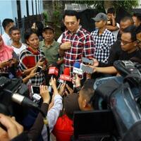 ahok-minta-relawan-tidak-serang-calon-lain