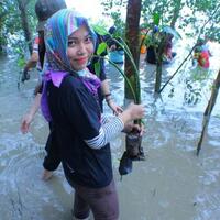 fr-saat-lebah-bercinta-dengan-badak-bercula-satu--kemah-bakti-kareban-wil3