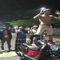 melecehkan-gerakan-salat-lima-pemuda-gegerkan-medsos