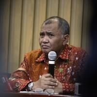 kpk-bidik-pejabat-kemendagri