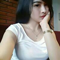 perusahaan-ini-meminta-staff-laki-lakinya-untuk-memakai-payudara-palsu-kenapa-ya