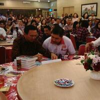 quotgala-dinnerquot-galang-dana-kampanye-ahok-djarot-kumpulkan-rp-12-miliar