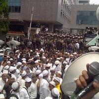 jelang-pencoblosan-habib-rizieq-bakal-kerahkan-sejuta-massa-tolak-ahok