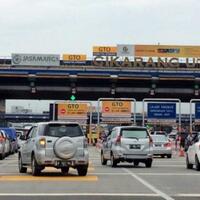 menhub-akan-wajibkan-pengguna-jalan-tol-transaksi-non-tunai