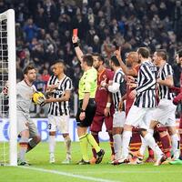 roma-juventus-tak-cuma-soal-bentrok-di-atas-lapangan-hijau
