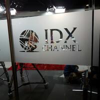 talk-show-top-stock-live-idx-channel-membahas-ekonomi-global