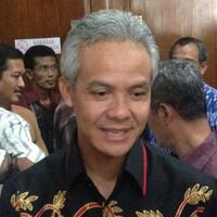 ganjar-janji-intervensi-layanan-adminduk-bagi-warga-samin