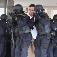 lagi-densus-88-tangkap-tiga-teroris-di-solo