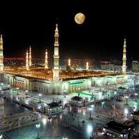 bulan-mengelilingi-ka-bah