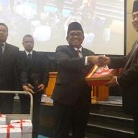 sumarsono-buruh-saja-naik-rp-33-juta-masa-dprd-enggak-ada-kenaikan