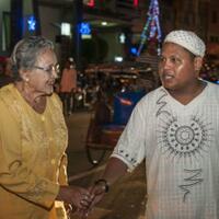 mengawal-natal-mengenang-gus-dur-dan-riyanto