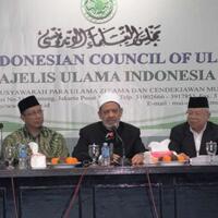 kuasa-hukum-ahok-kritik-mui-lakukan-standar-ganda