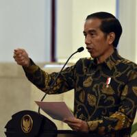 titah-istana-melawan-arus-kabar-bohong